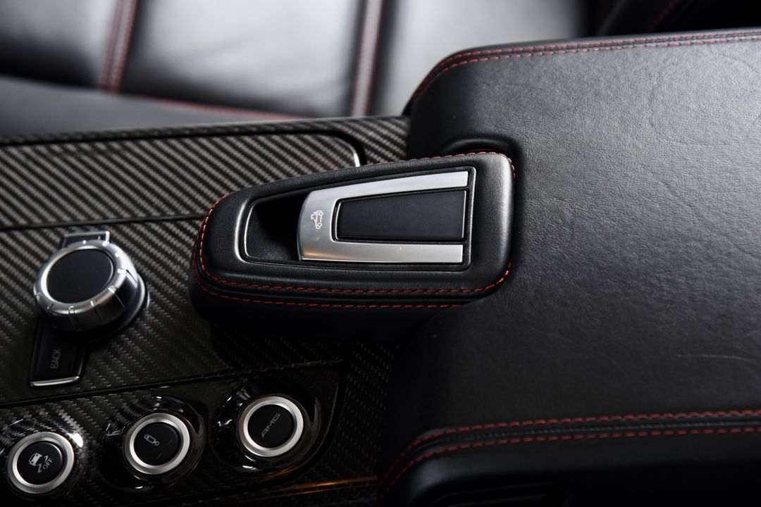 2014 Mercedes-Benz SLS AMG