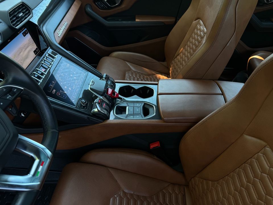 2021 Lamborghini Urus