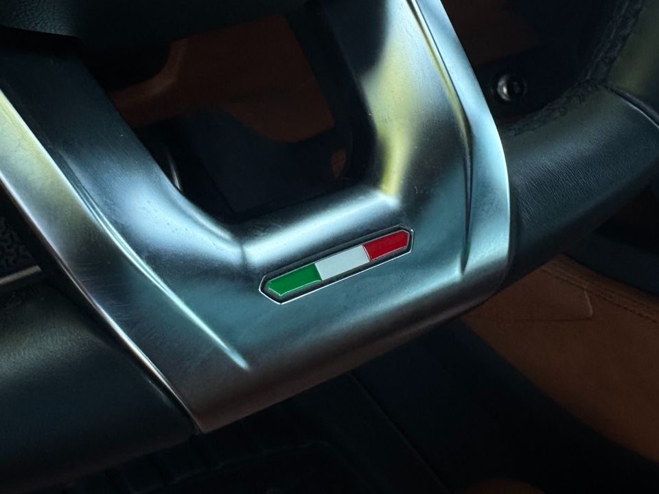 2021 Lamborghini Urus