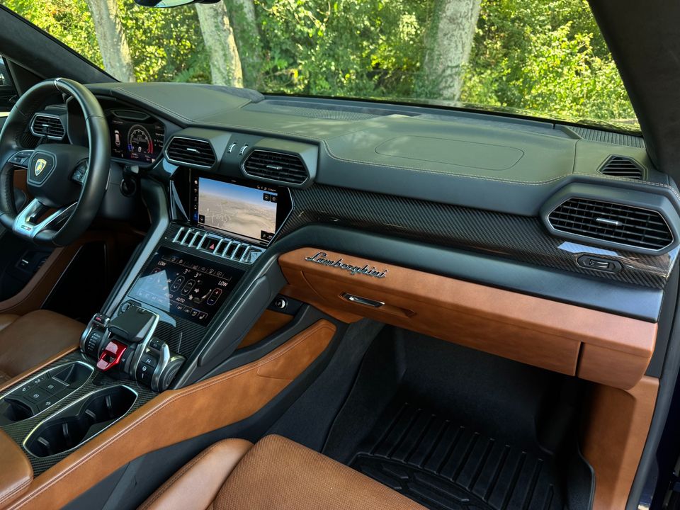 2021 Lamborghini Urus