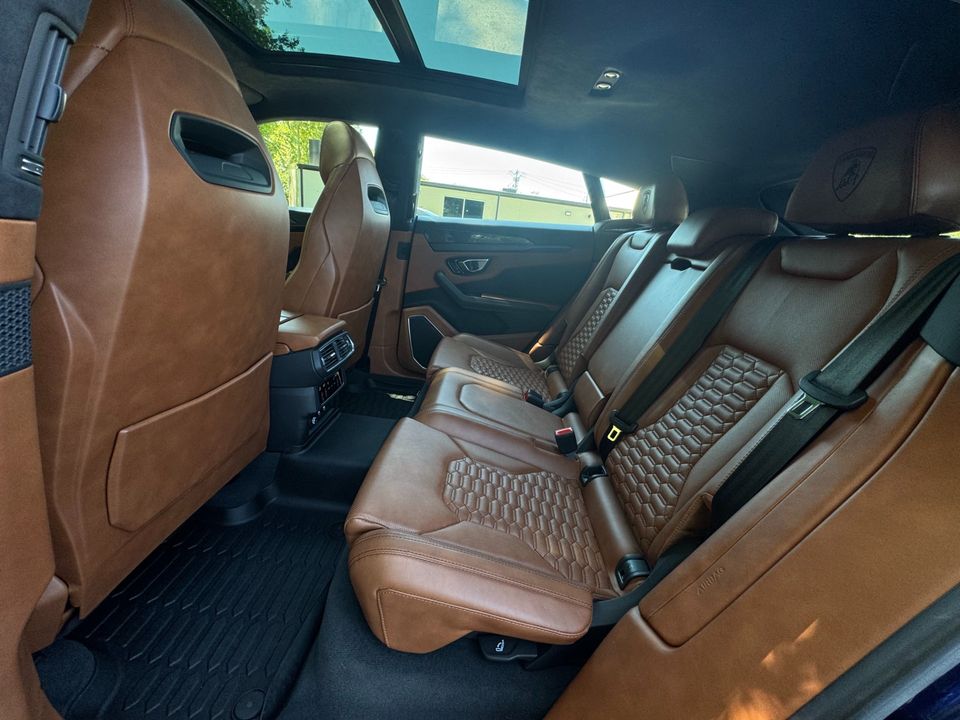 2021 Lamborghini Urus