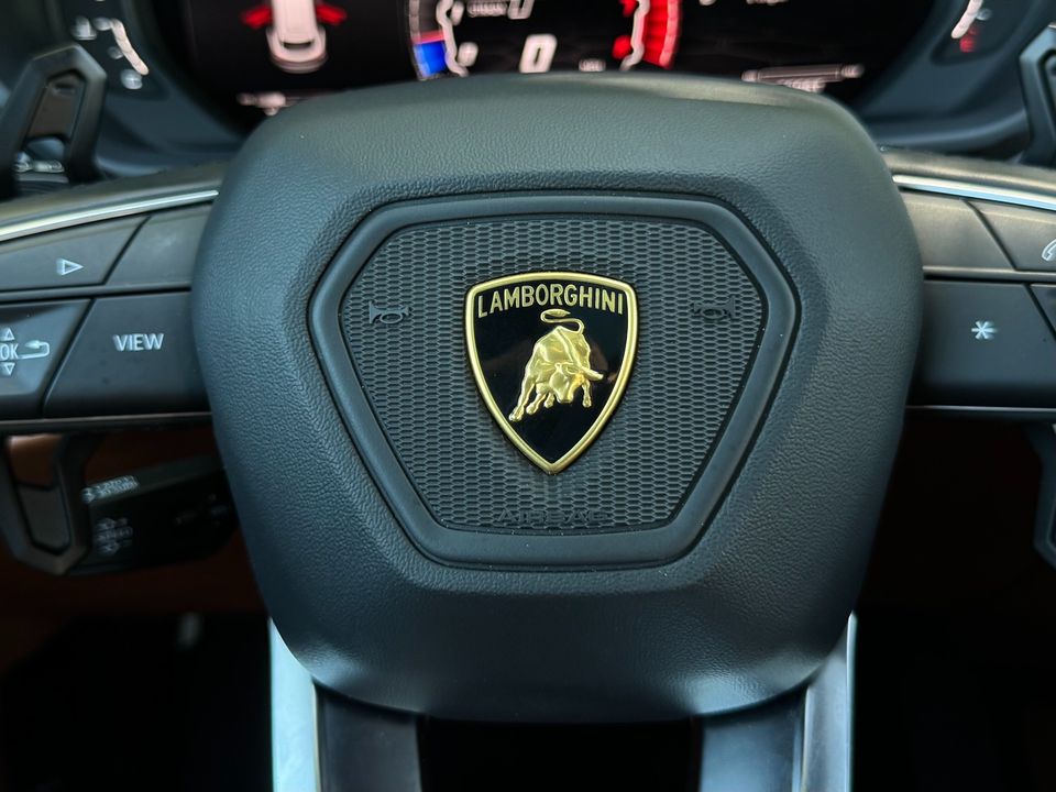 2021 Lamborghini Urus