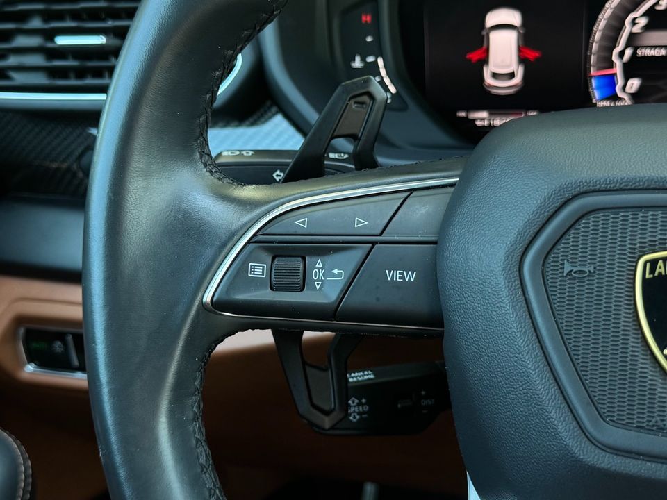 2021 Lamborghini Urus