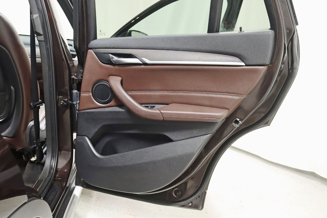 2016 BMW X1