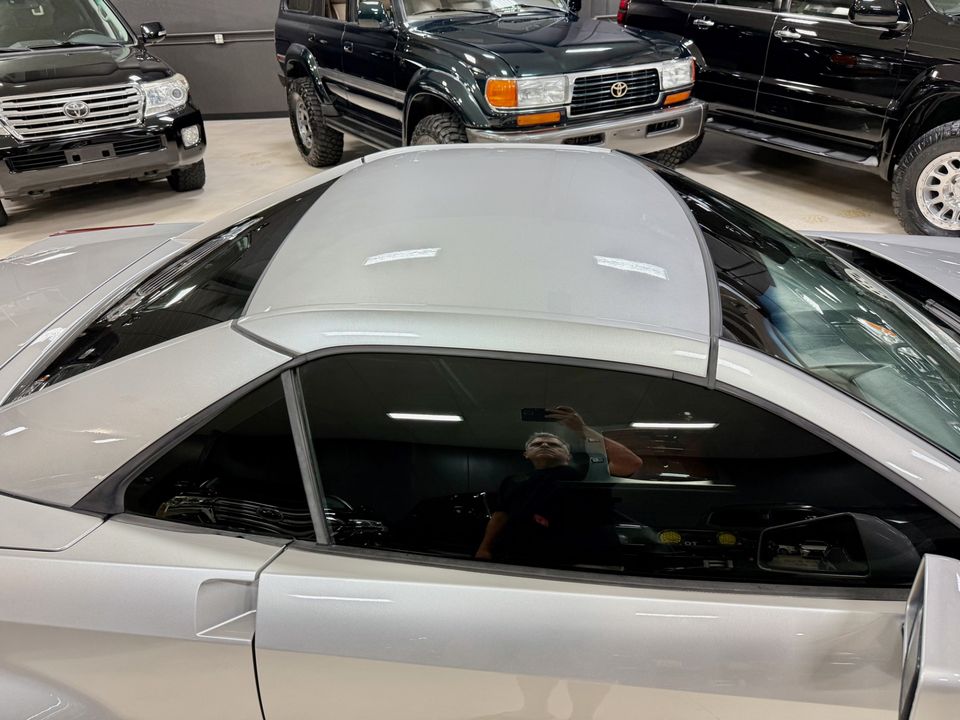 2006 Cadillac XLR very clean