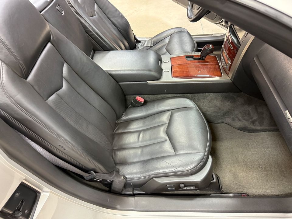 2006 Cadillac XLR very clean