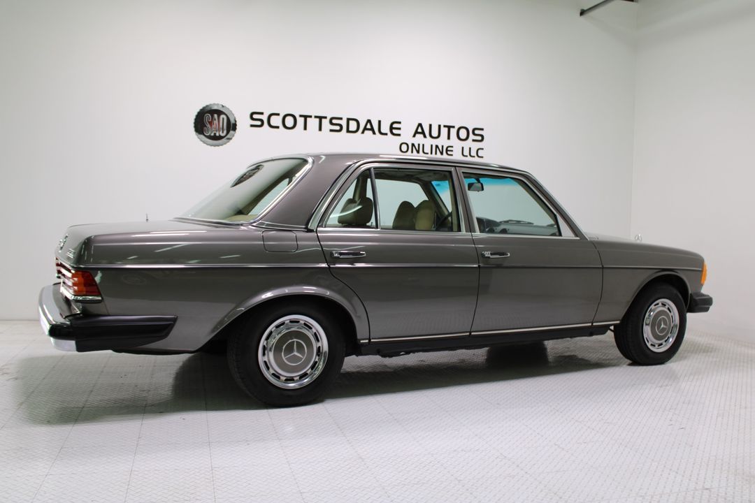 1978 Mercedes-Benz 300D