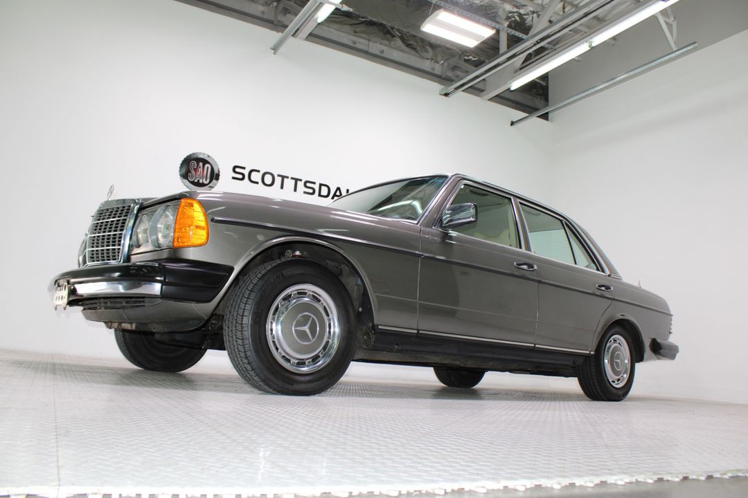 1978 Mercedes-Benz 300D