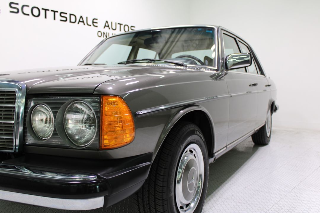 1978 Mercedes-Benz 300D