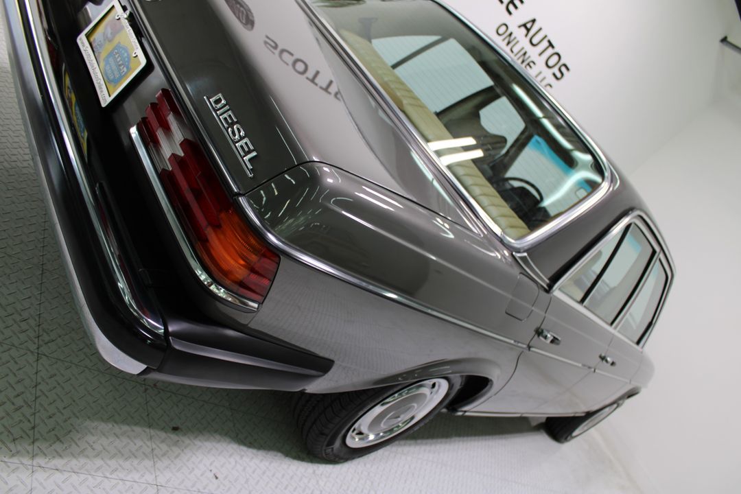 1978 Mercedes-Benz 300D