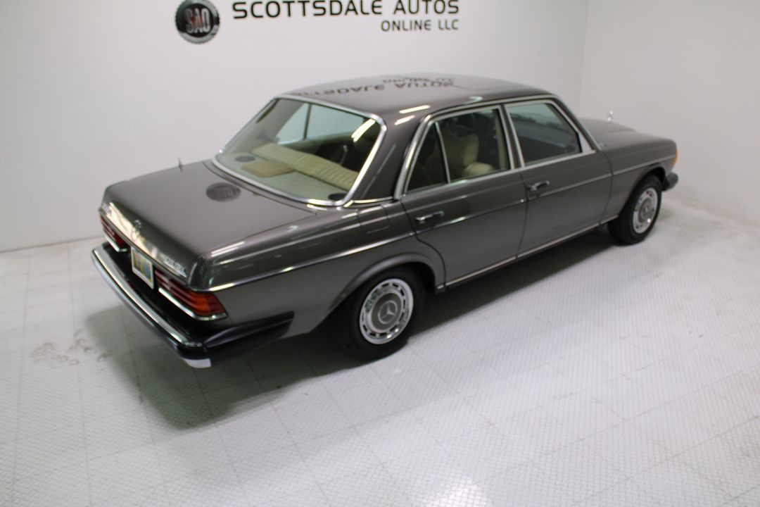 1978 Mercedes-Benz 300D