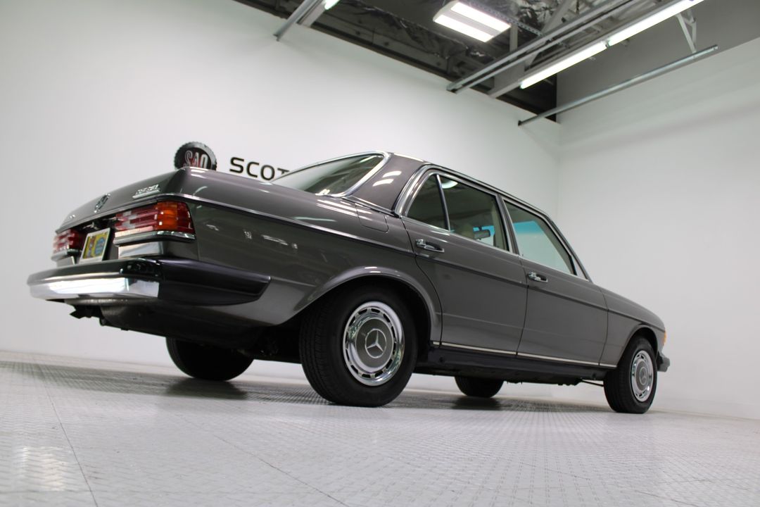 1978 Mercedes-Benz 300D