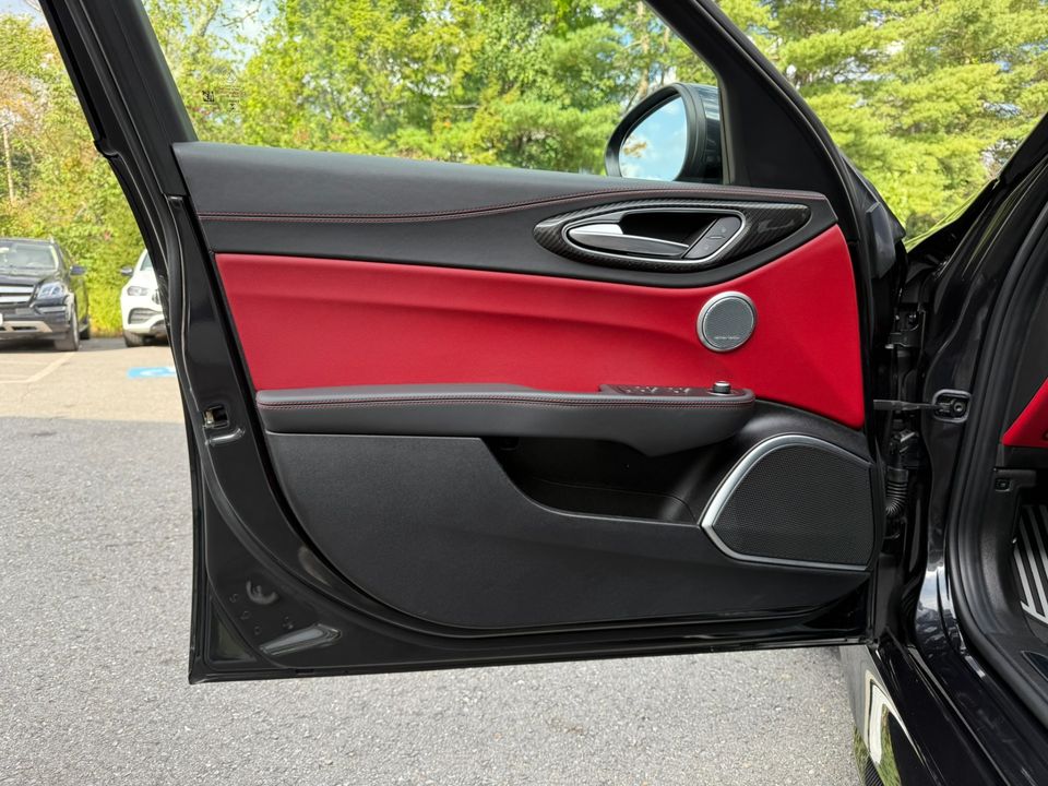 2021 Alfa Romeo Giulia