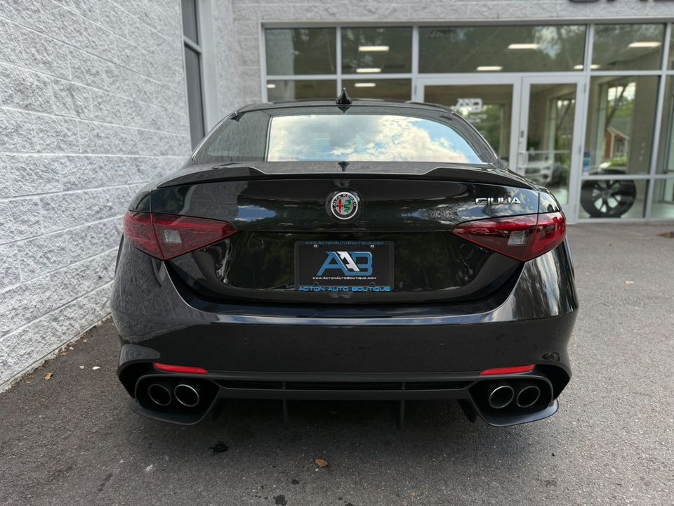 2021 Alfa Romeo Giulia