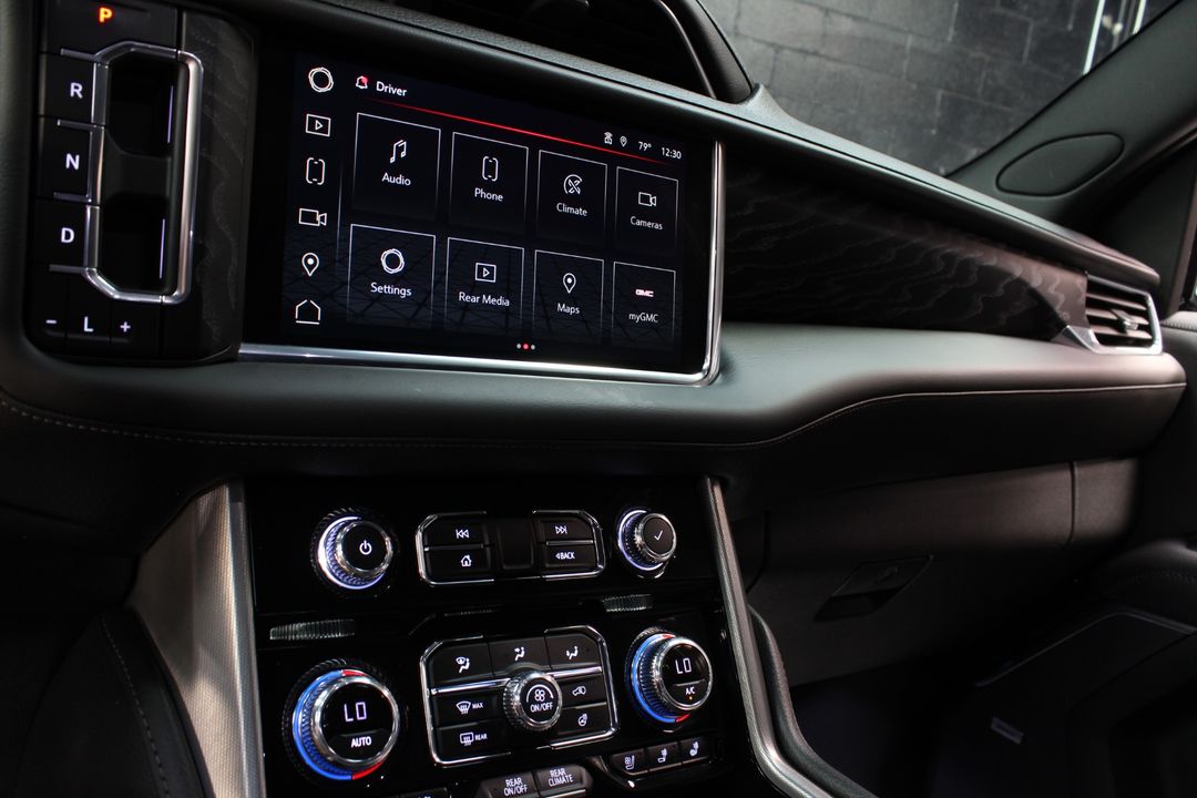 2023 GMC Yukon