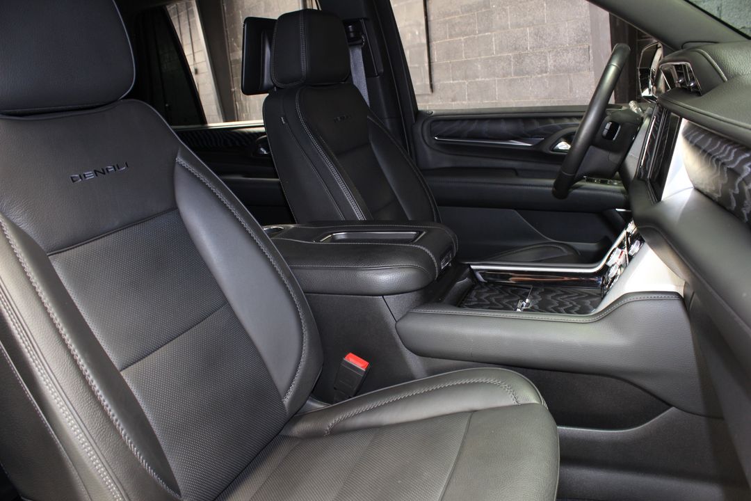2023 GMC Yukon