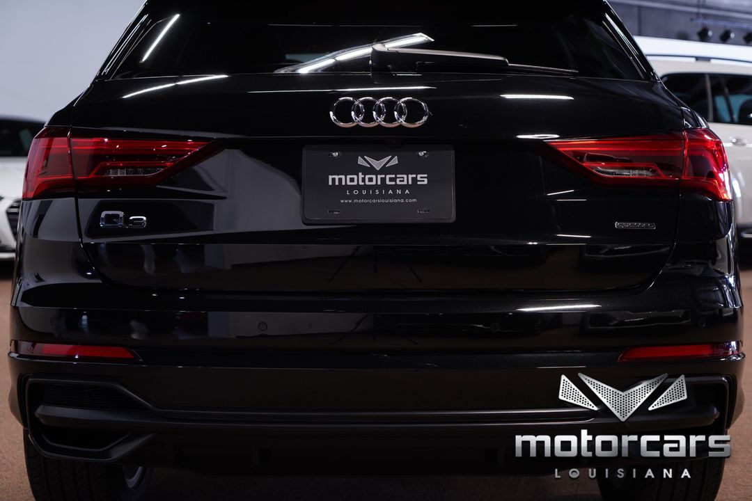 2022 Audi Q3