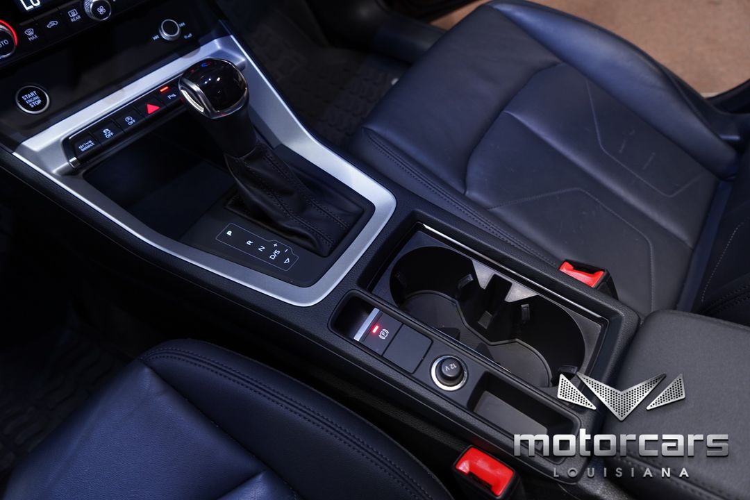 2022 Audi Q3