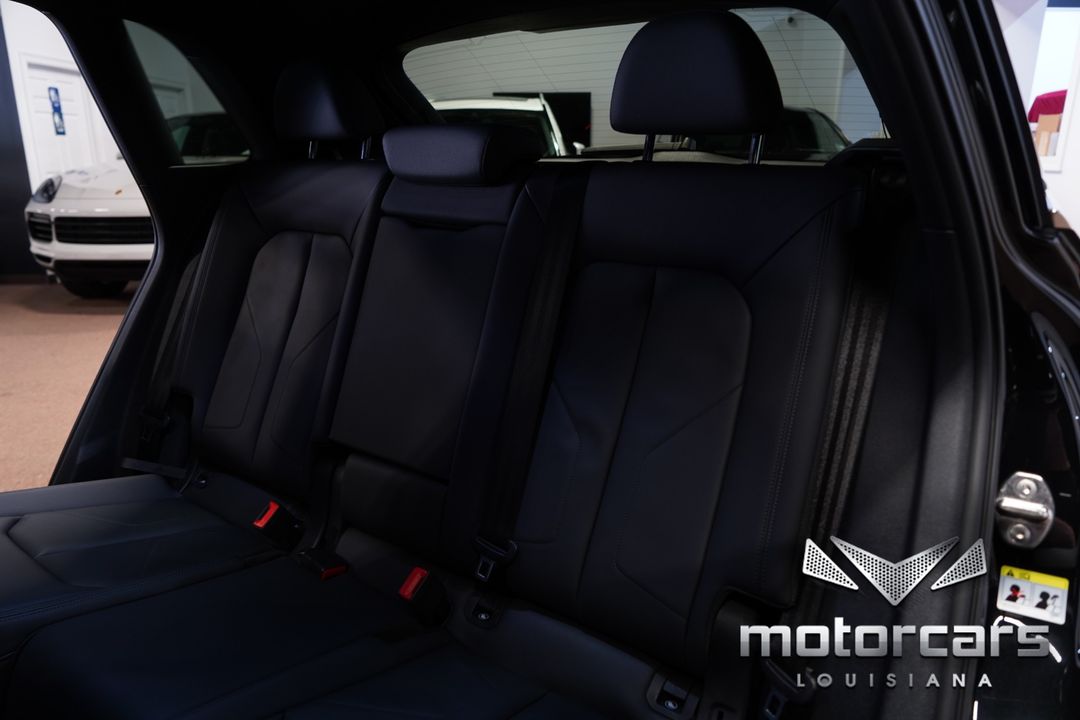 2022 Audi Q3