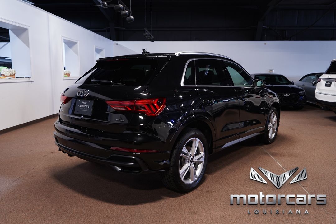 2022 Audi Q3