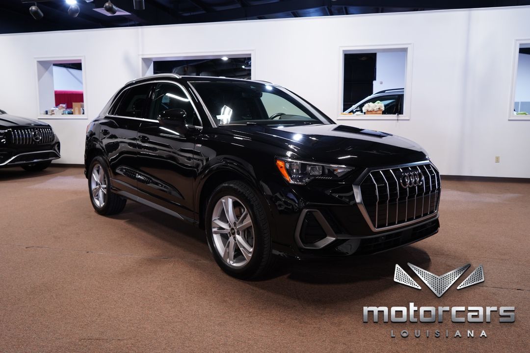 2022 Audi Q3