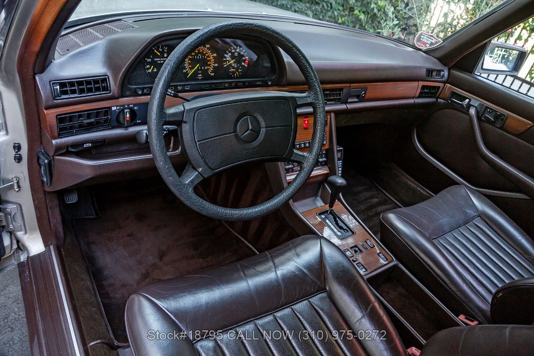1987 Mercedes-Benz 420SEL
