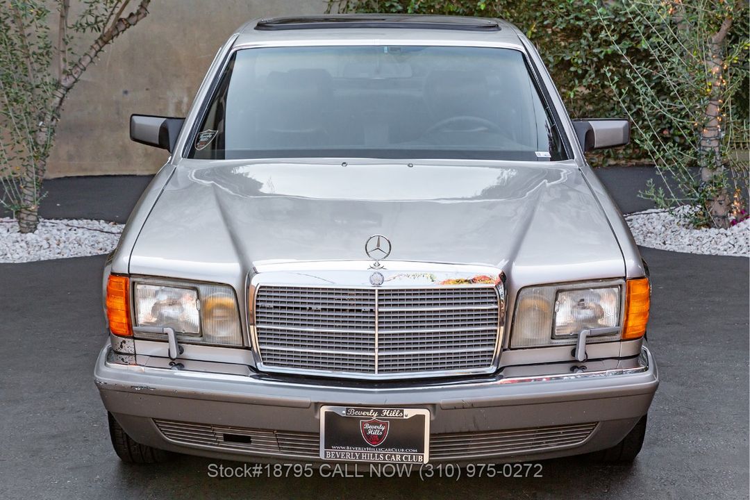1987 Mercedes-Benz 420SEL