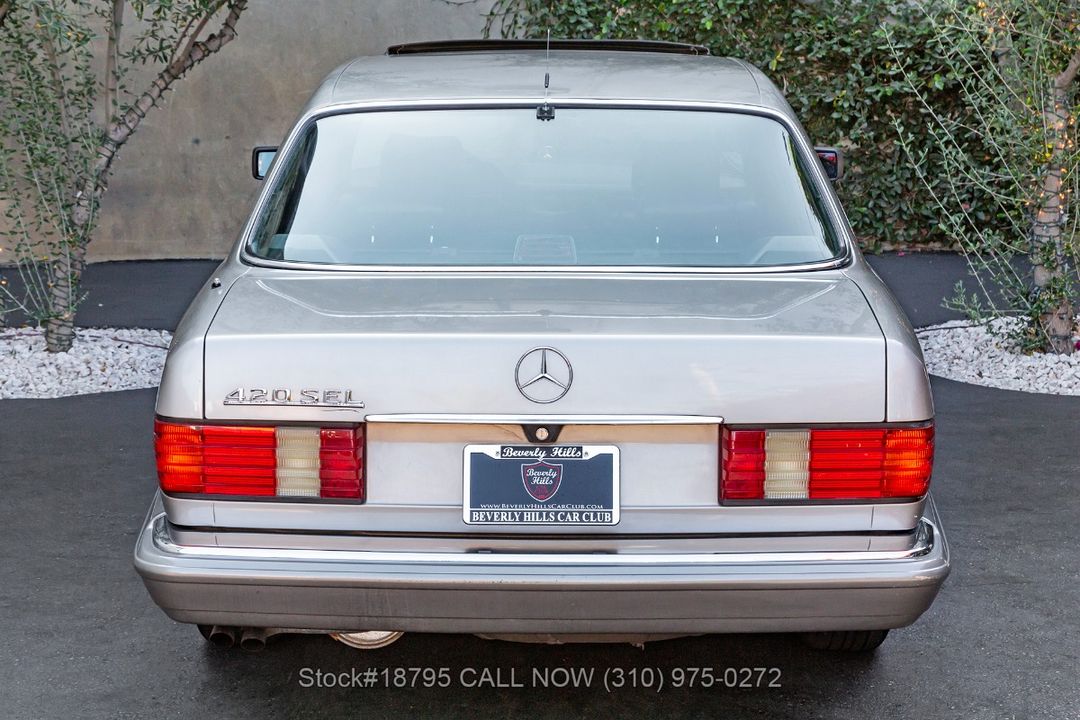 1987 Mercedes-Benz 420SEL