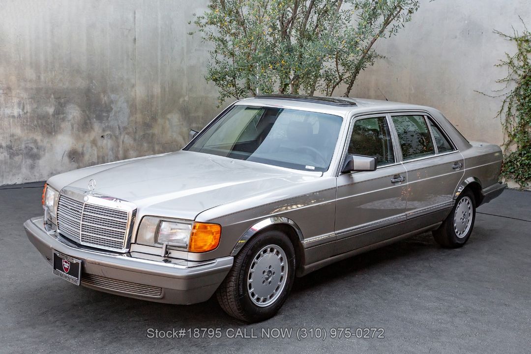 1987 Mercedes-Benz 420SEL