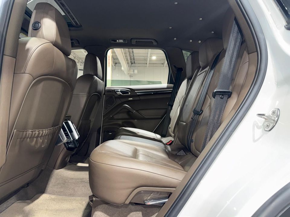 2012 Porsche Cayenne