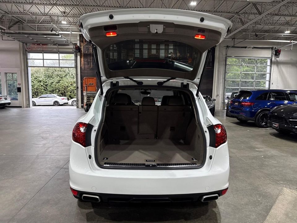 2012 Porsche Cayenne