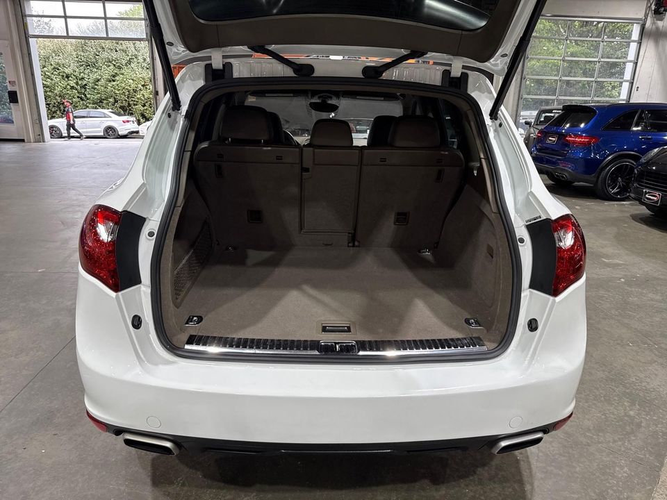 2012 Porsche Cayenne