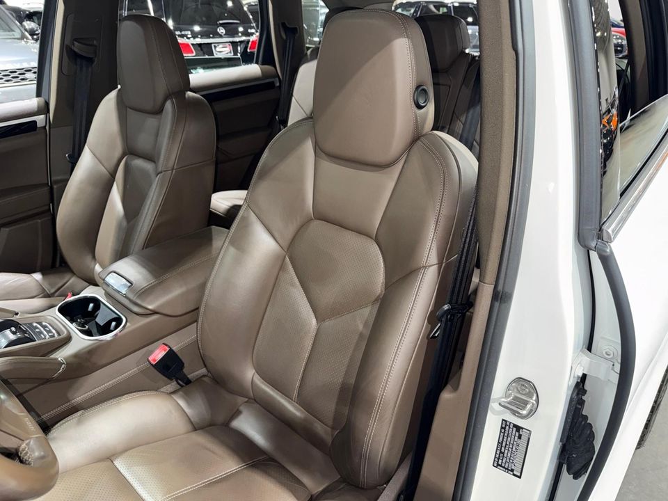 2012 Porsche Cayenne