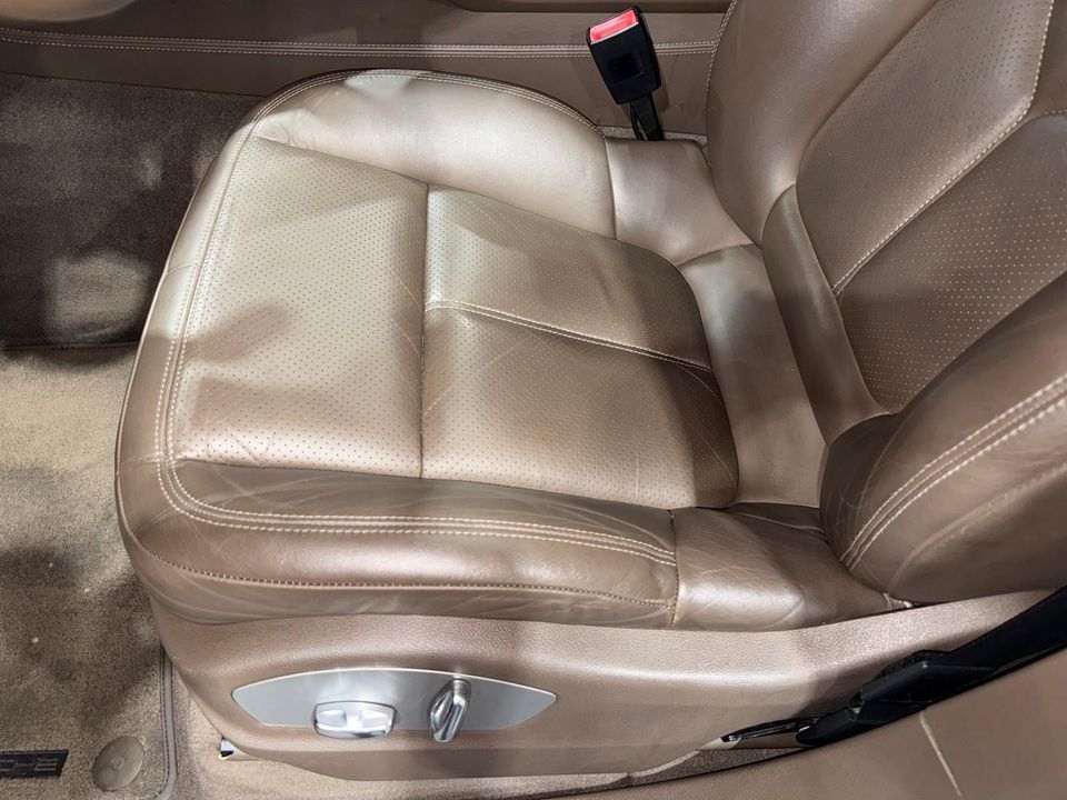 2012 Porsche Cayenne