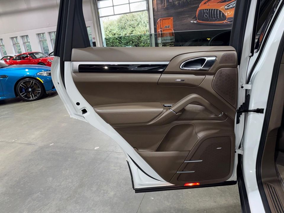 2012 Porsche Cayenne