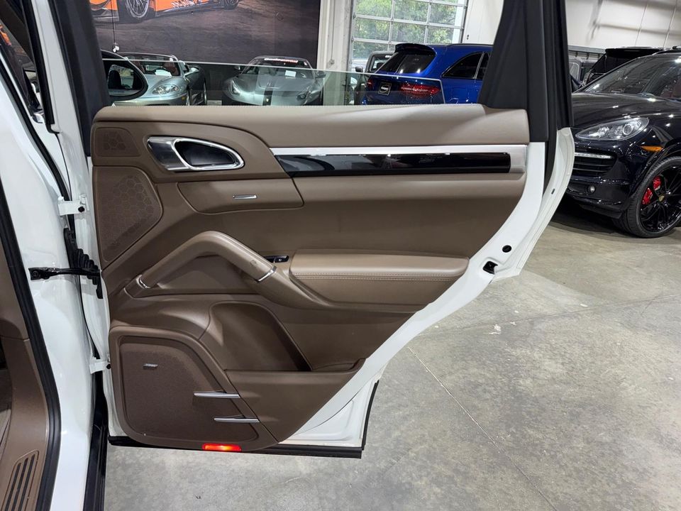 2012 Porsche Cayenne