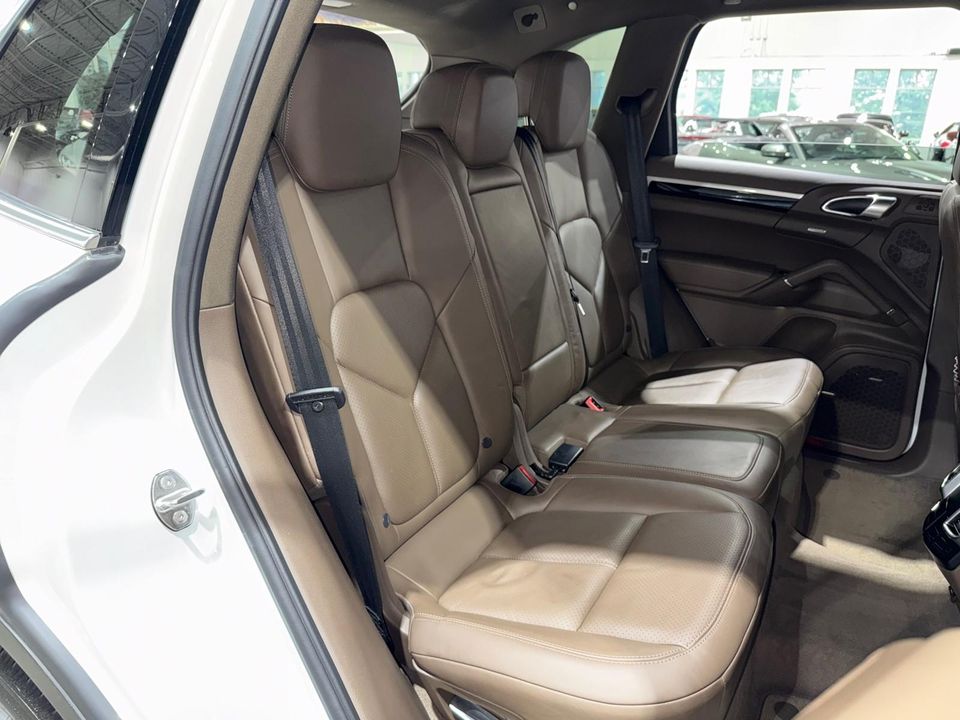 2012 Porsche Cayenne