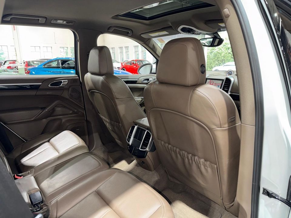 2012 Porsche Cayenne