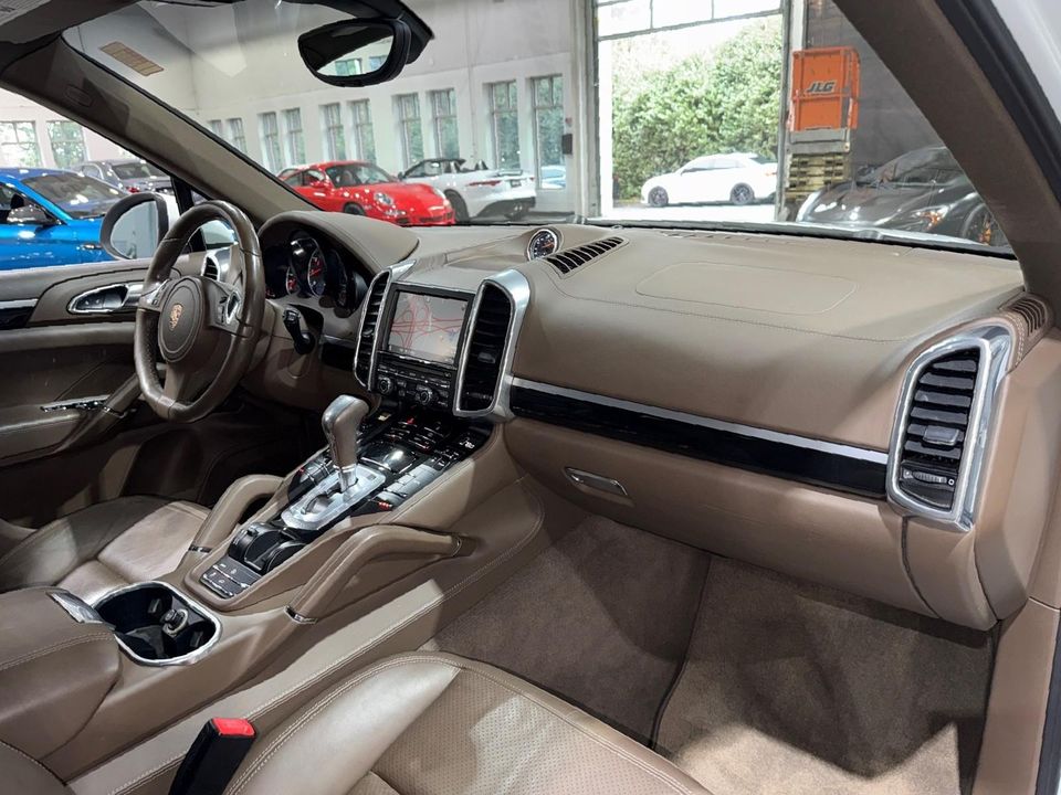 2012 Porsche Cayenne