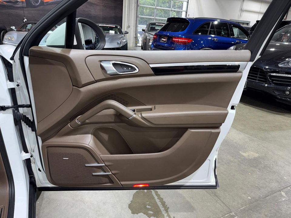 2012 Porsche Cayenne