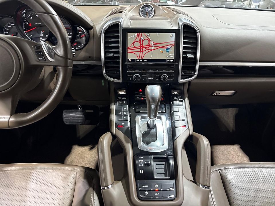 2012 Porsche Cayenne