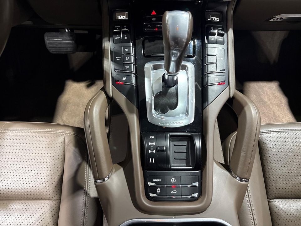 2012 Porsche Cayenne