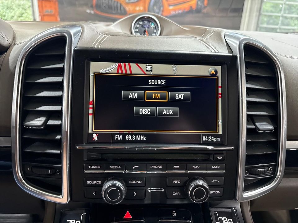 2012 Porsche Cayenne