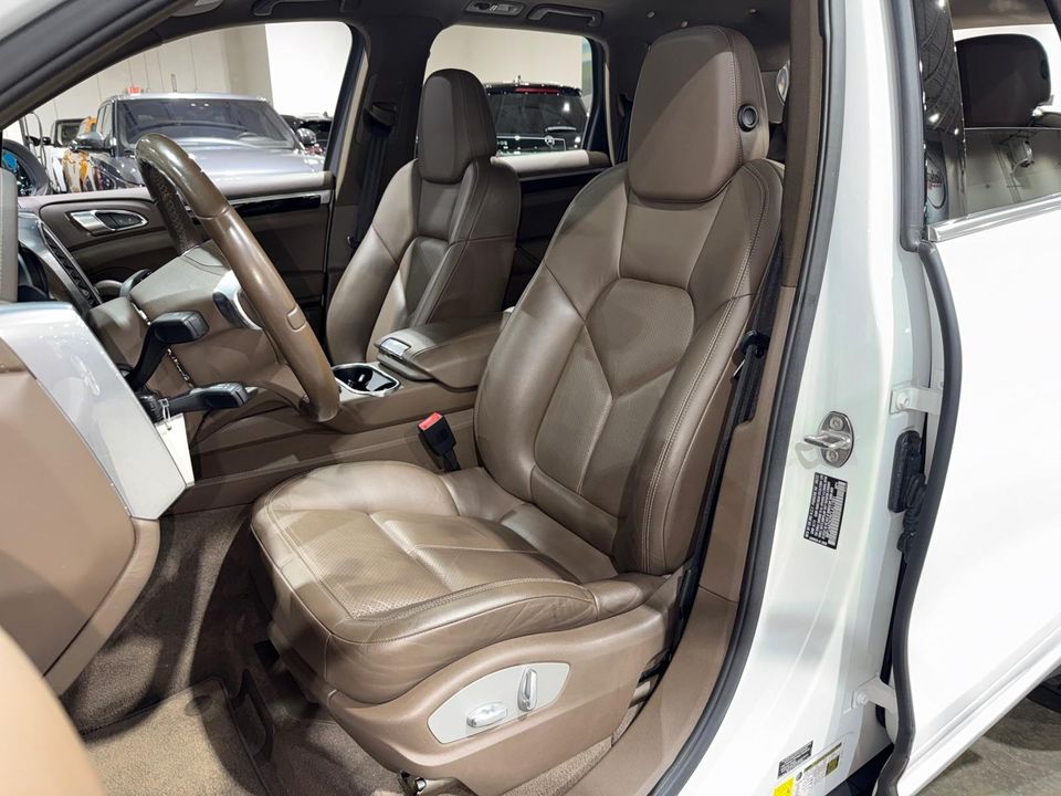 2012 Porsche Cayenne