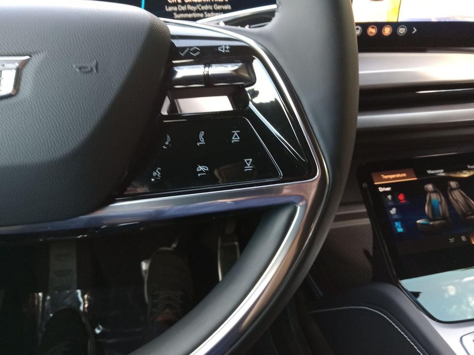 2026 Cadillac VISTIQ