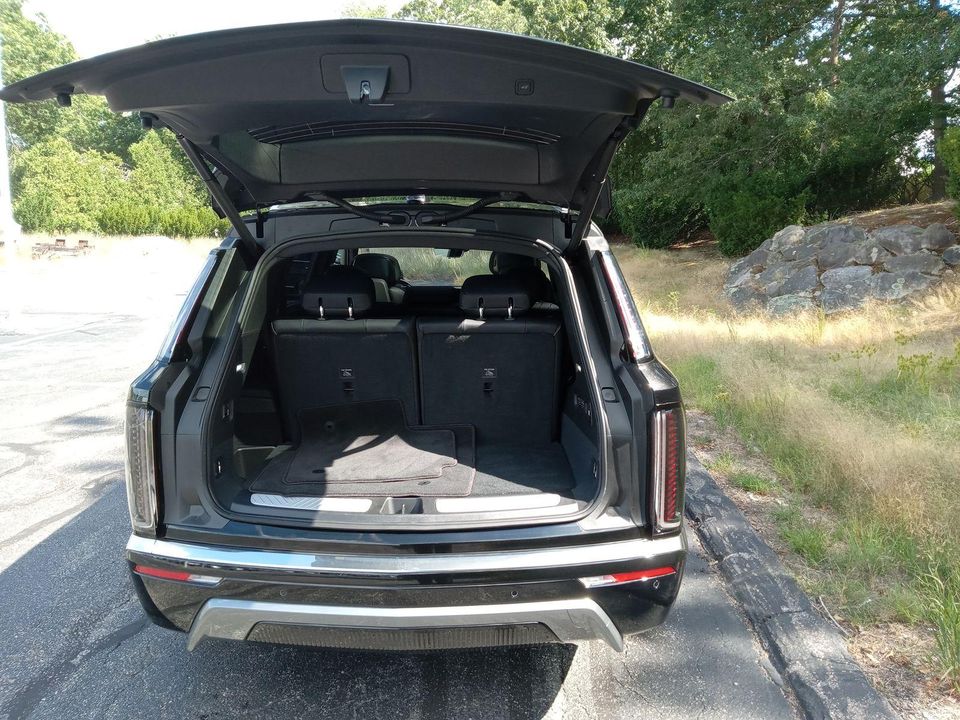 2026 Cadillac VISTIQ