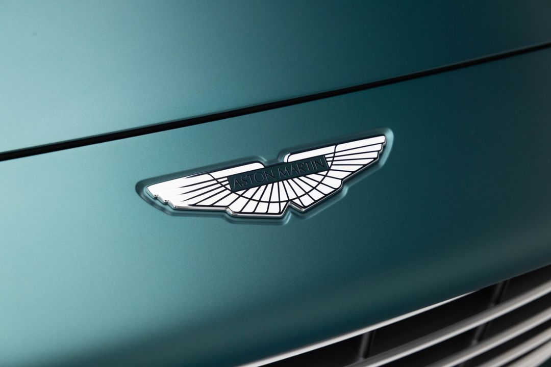 2022 Aston Martin DBX