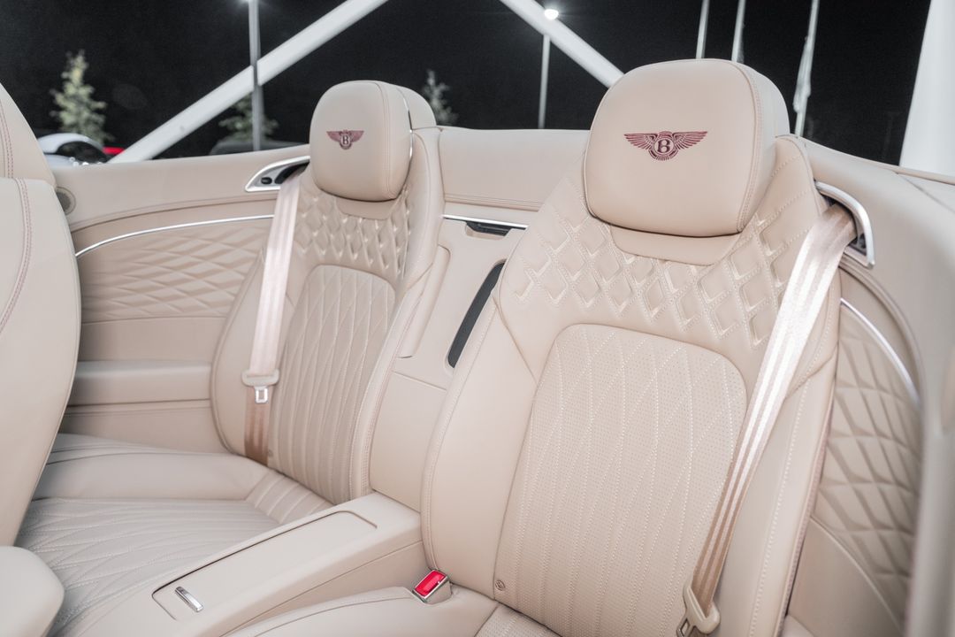 2026 BENTLEY CONTINENTAL GTC AZURE V8