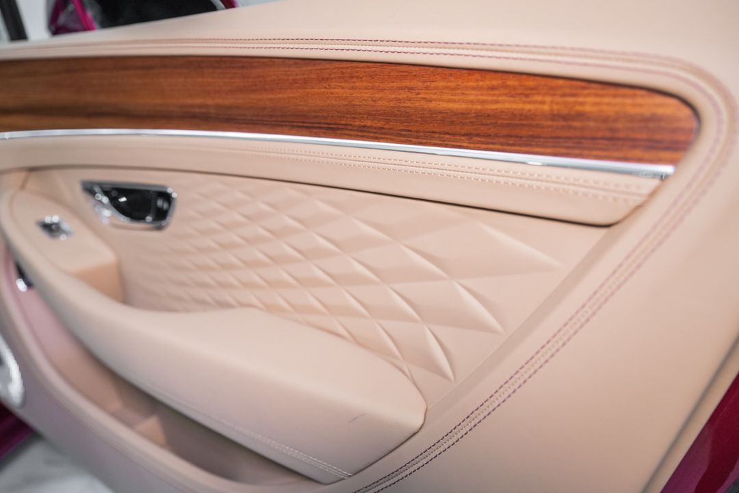 2026 BENTLEY CONTINENTAL GTC AZURE V8