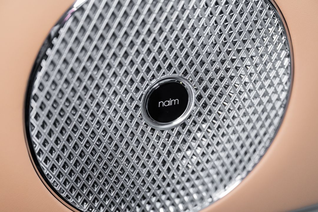 2026 BENTLEY CONTINENTAL GTC AZURE V8